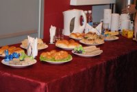 Нужные вещи. Первый День Рождения